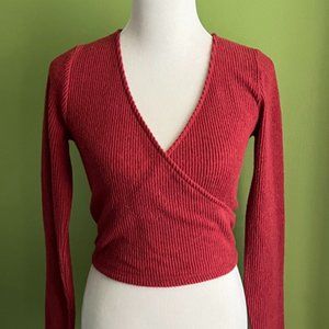 $7 CLEAR OUT SALE - Forever 21 Plush ribbed wrap top Size L - NWT